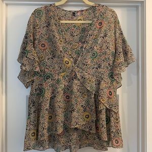 Floral print blouse